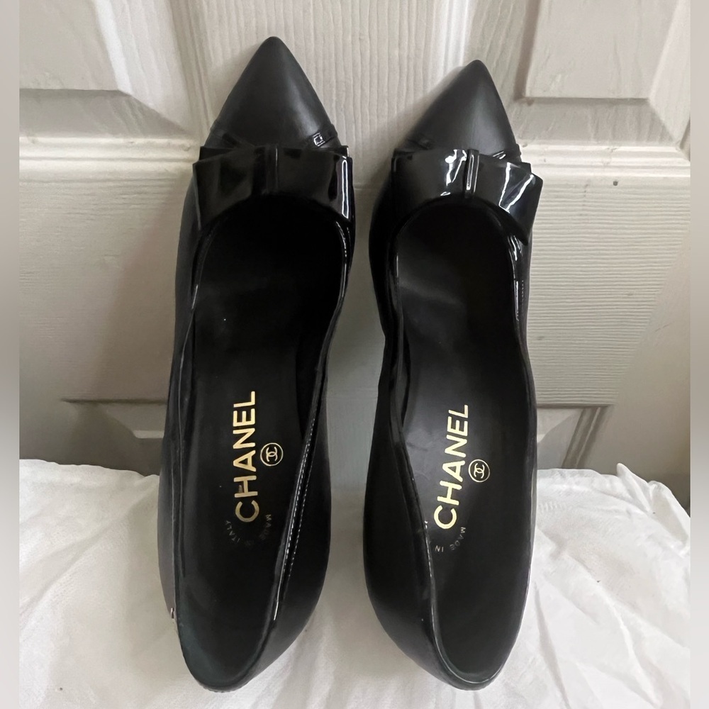 Chanel women black heels size 8.5 - Picture 11 of 15